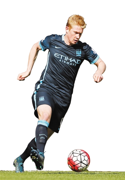 比赛一度中断！劳尔-阿森西奥被现场球迷辱骂，维尼修斯与裁判交流