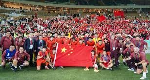 上海申花备战：约战中甲队、养伤路易斯、斯帅固执难续约